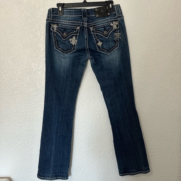 MISS ME Bootcut Jeans🌟 - Picture 1 of 6